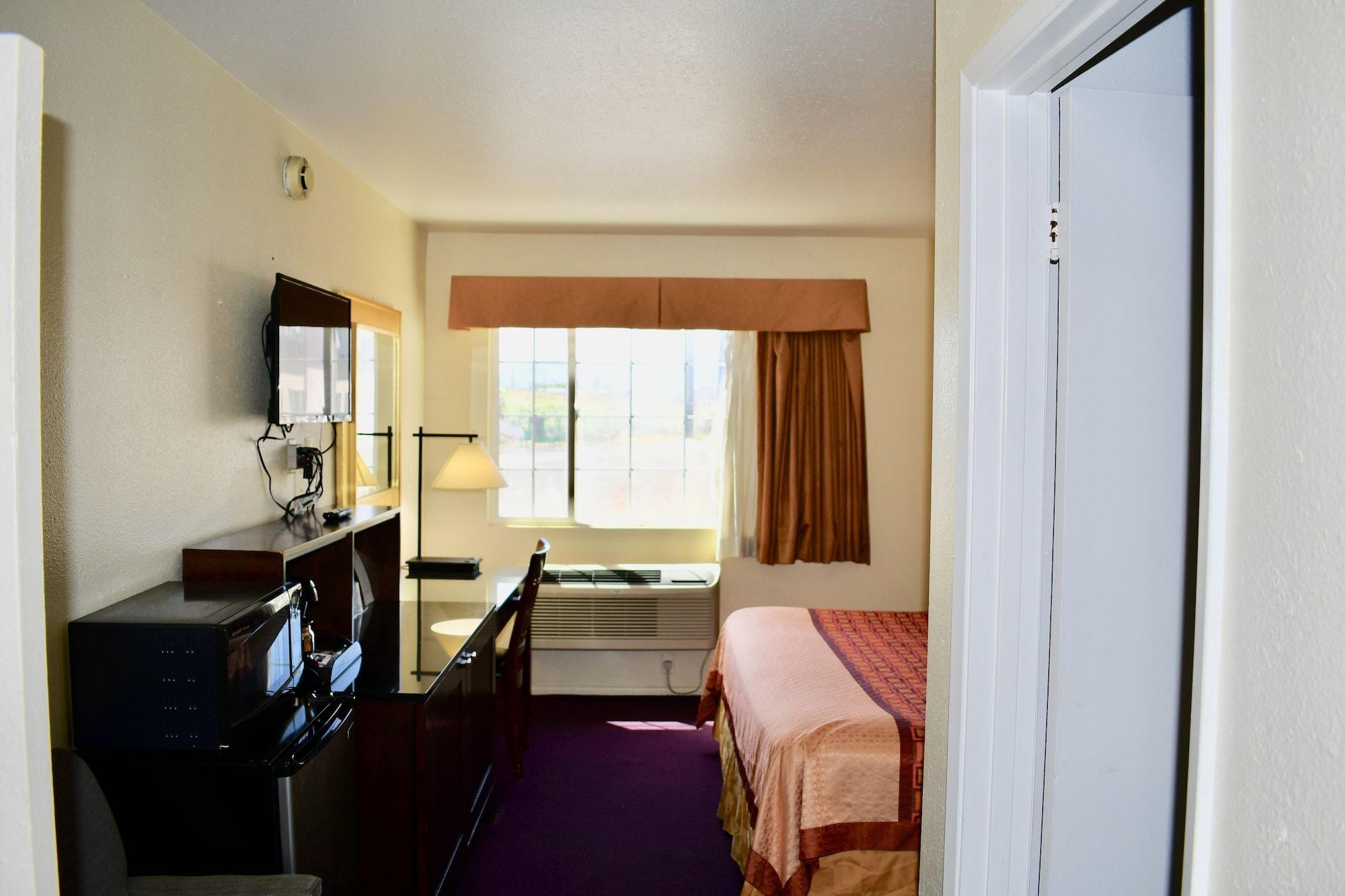 Travelers Inn Medford Zewnętrze zdjęcie
